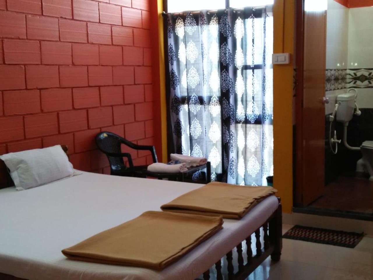 Shanthi Krishna Residency Gokarna (Karnataka) Exterior foto
